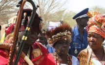 Pour avoir un deuxième mandat, les "Saltigués" conseillent au Pr Macky Sall... Pour avoir un deuxième mandat, les "Saltigués" conseillent au Pr Macky Sall...