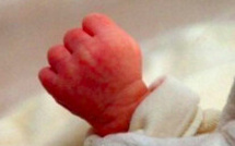 Bébé de 18 mois égorgé : l’oncle de l’enfant avoue le crime et dit pourquoi il a tué son neveu