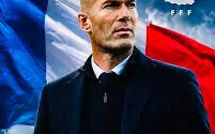 Officiel : Zinédine Zidane est le nouveau sélectionneur de l'équipe de France, un contrat de quatre ans signé