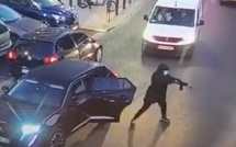 Fusillade à Marseille : un mort et quatre blessés, les deux tireurs toujours en fuite