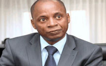 Abou LO, ancien ministre : «Macky Sall doit arrêter Farba NGOM» Abou LO, ancien ministre : «Macky Sall doit arrêter Farba NGOM»