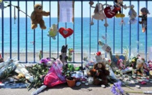 En prison pour avoir mis en vente des "objets du massacre du 14 juillet" En prison pour avoir mis en vente des "objets du massacre du 14 juillet"